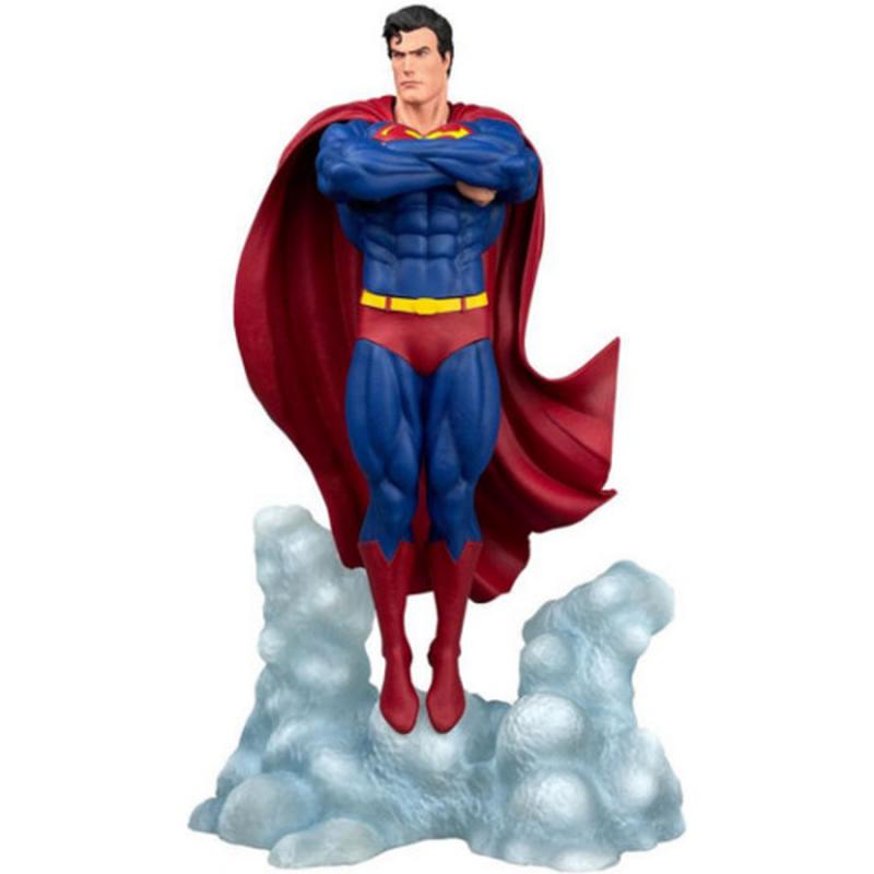 DC Gallery Superman Ascendant PCV Statue