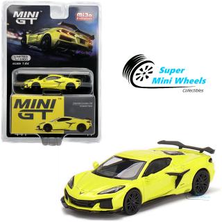 1:64 Mini GT Chevrolet Corvette Z06 Accelerate Yellow #441