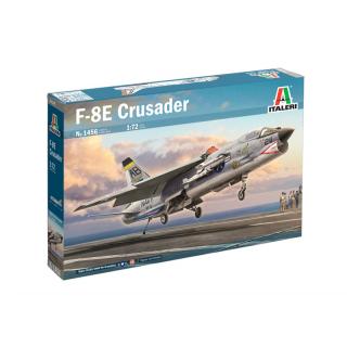 Italeri: 1:72 Vought F-8E Crusader