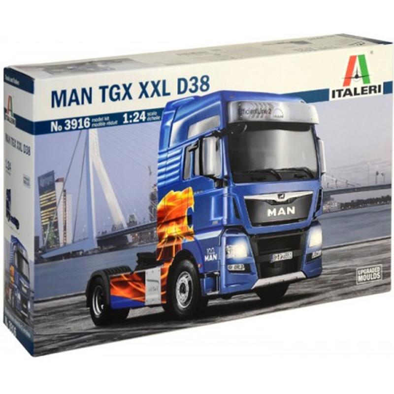 Italeri: 1:24 Trucks and Trailers - MAN TGX XXL D38