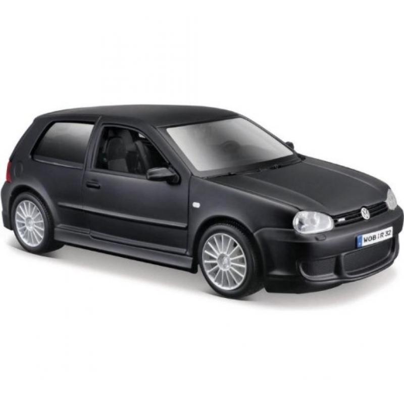 1/24 Maisto Special Edition Volkswagen Golf R32 Μαύρο (48/31290)