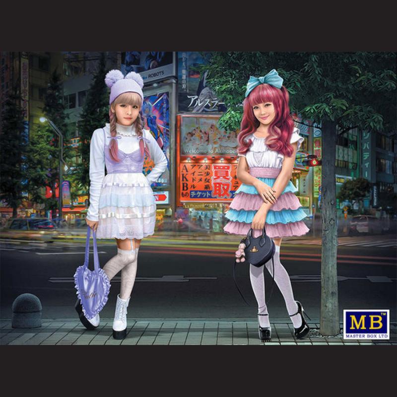 Master Box - Kawaii fashion leaders.Minami and Mai in 1:35
