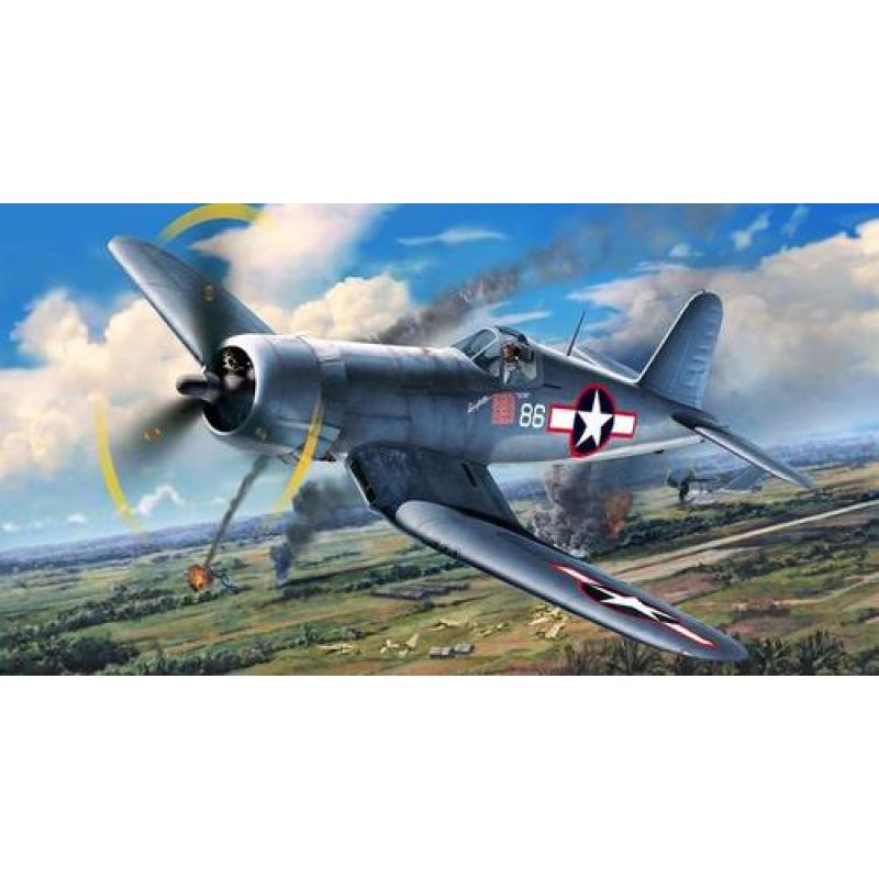 Revell Original Heroes: Vought F4U-1 Corsair