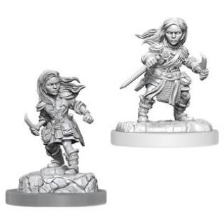 Dungeons & Dragons Nolzur's Marvelous Miniatures: Halfling Rogue Female (2 figures)