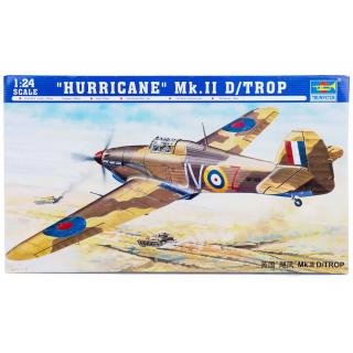 Trumpeter: Hawker Hurricane IID Trop in 1:24