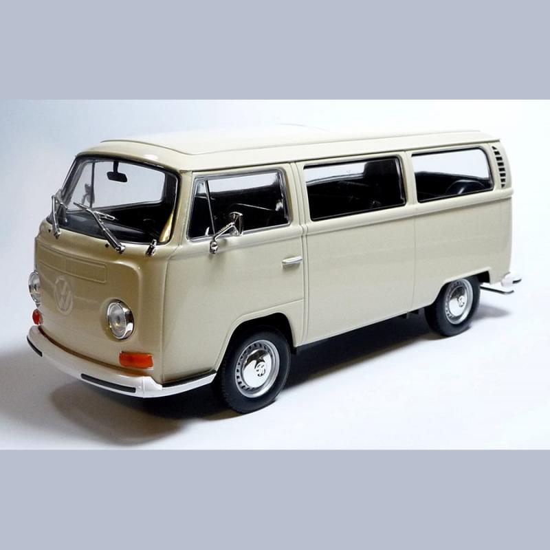 1:24 Welly 1972 Volkswagen Bus T2 Red